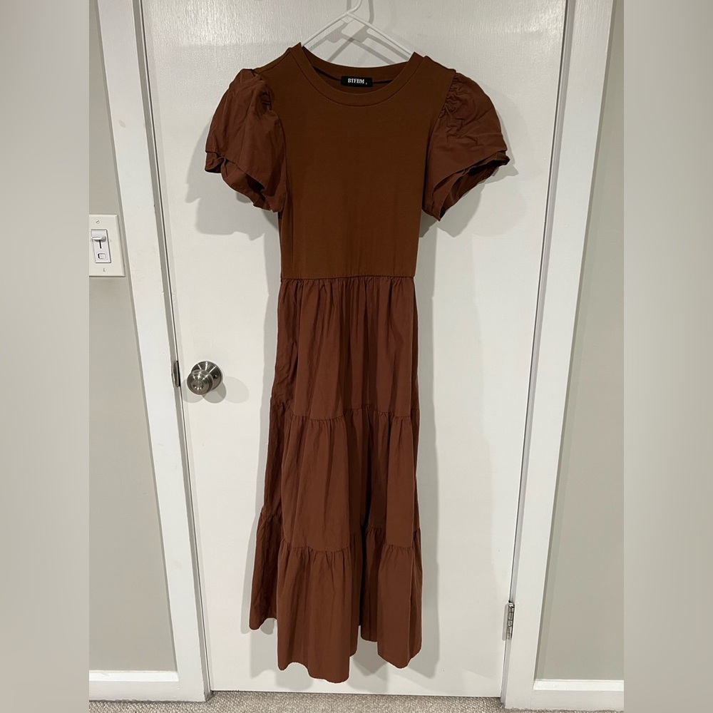 Elegant Brown Puff Sleeve Dress